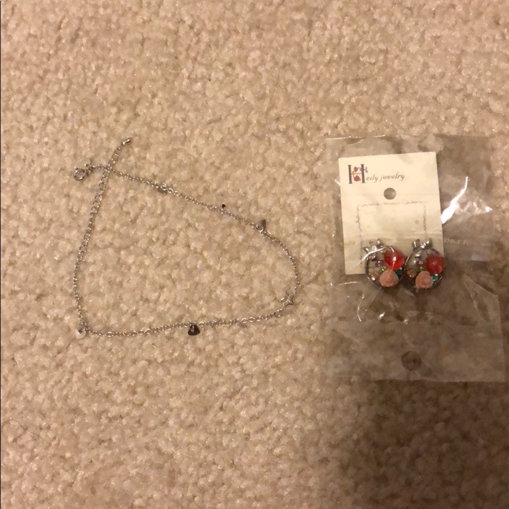 Bracelet & earrings